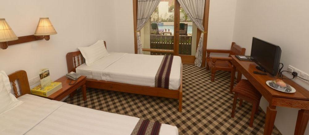 Raza Gyo Hotel Bagan Eksteriør billede
